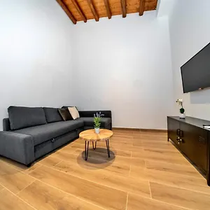 https://monacelli-apartment-palermo.sicilyhotelsitaly.net